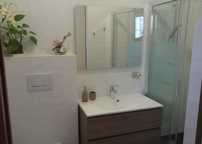 Benjamin Bed & Breakfast Badesi