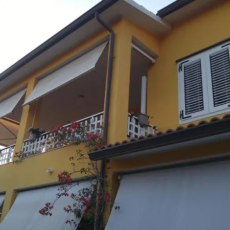 Benjamin Bed and Breakfast