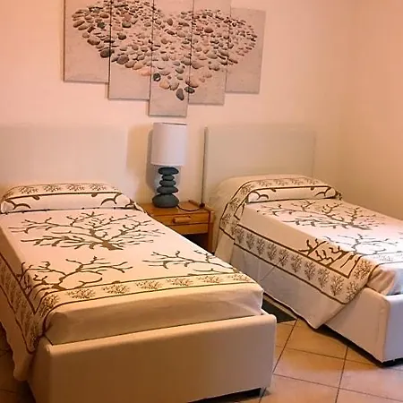 Benjamin 3* Badesi